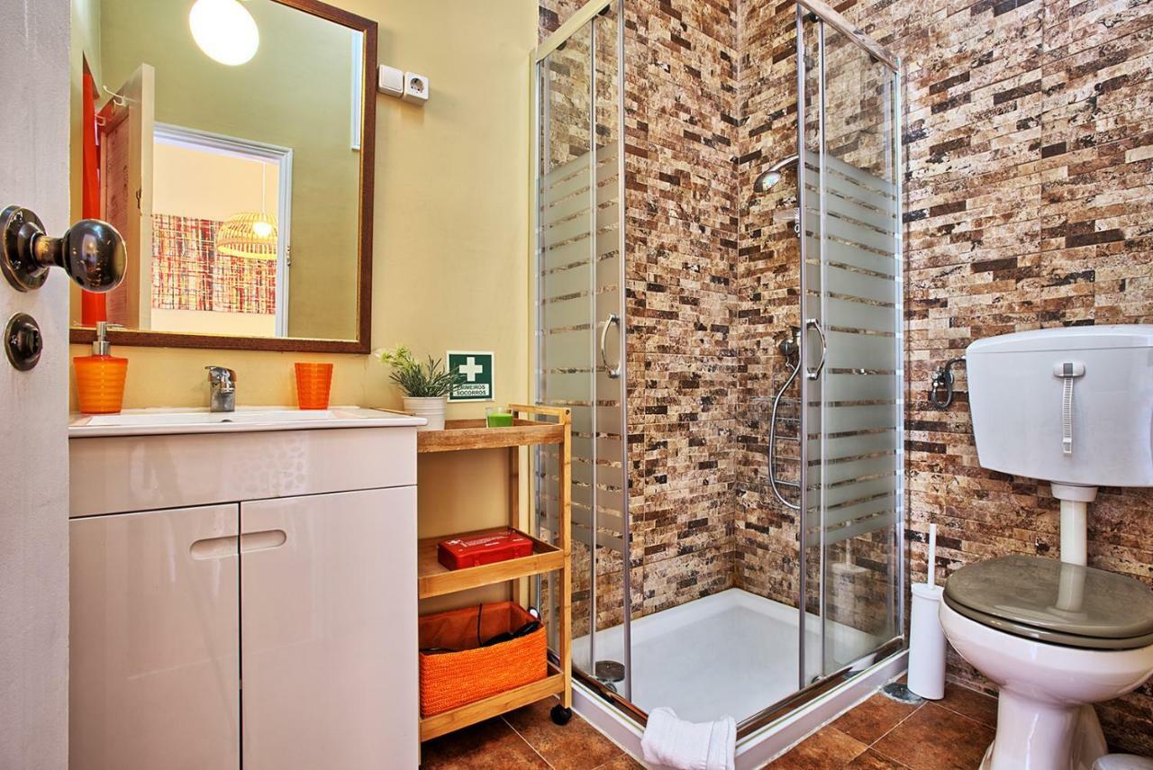 Localtraveling Remedios Apartment Lisbon Luaran gambar
