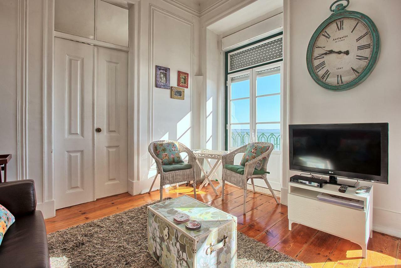 Localtraveling Remedios Apartment Lisbon Luaran gambar