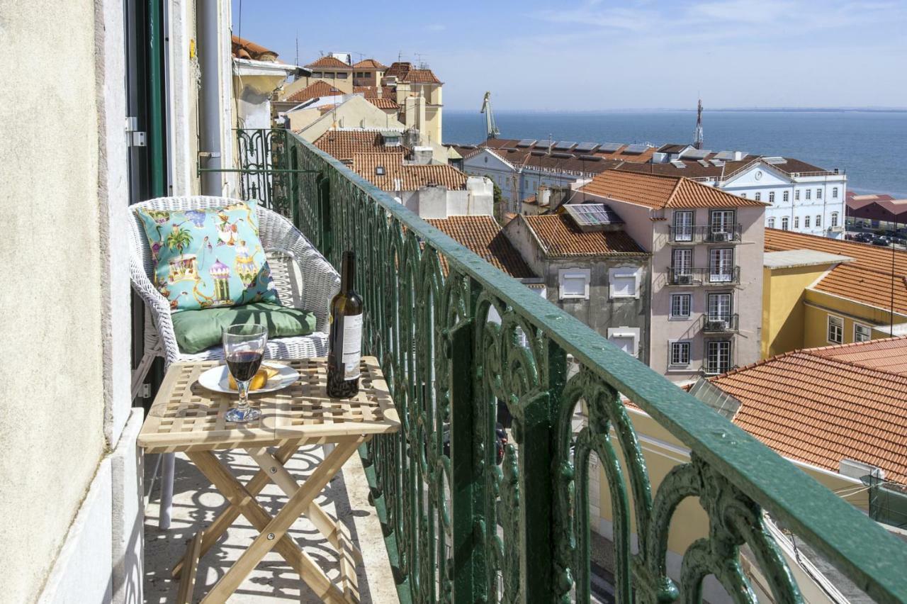 Localtraveling Remedios Apartment Lisbon Luaran gambar