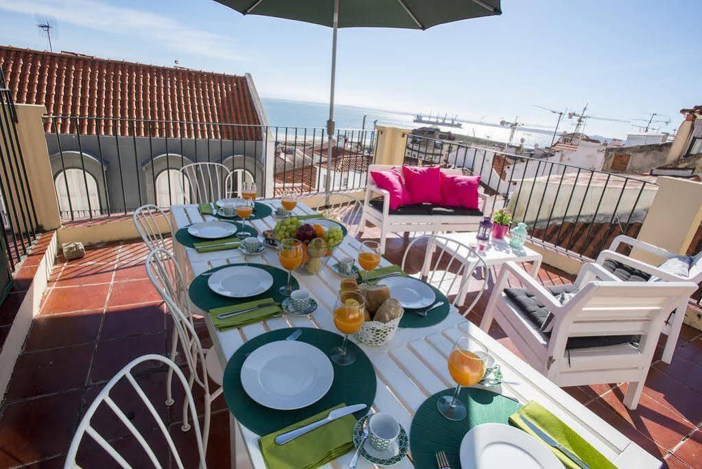 Localtraveling Remedios Apartment Lisbon Luaran gambar